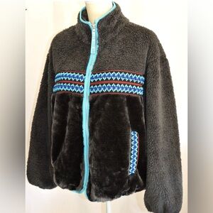 NEW WITH TAG, UGG Marlene Sherpa Jacket in Black, Medium. New w/Tag